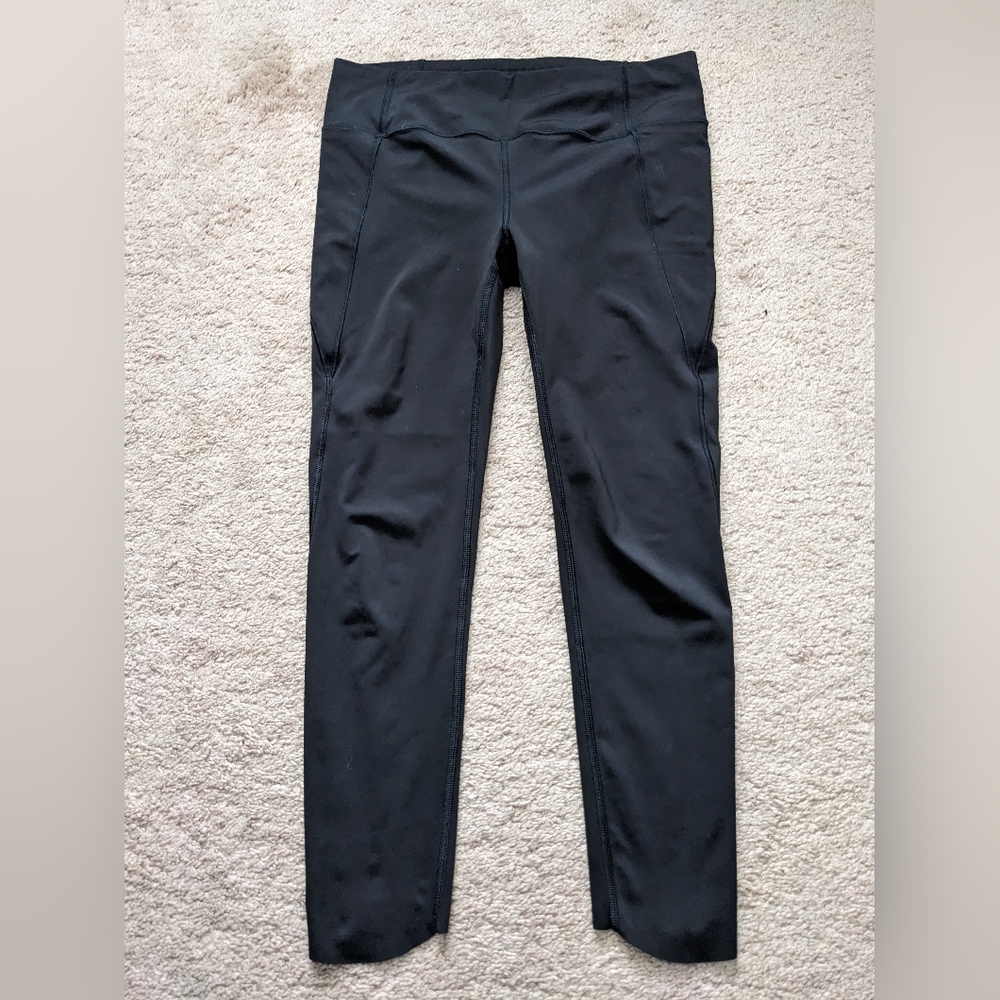 Athleta Stash 7/8 Black Leggings size Small